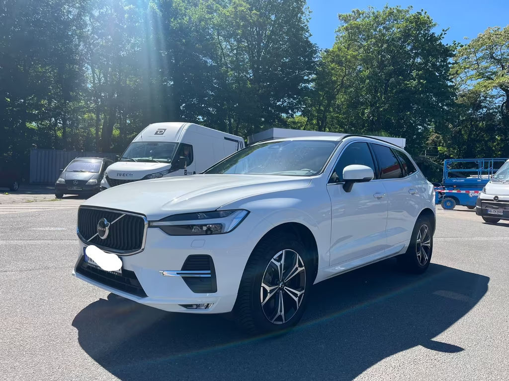 Volvo XC60 Momentum