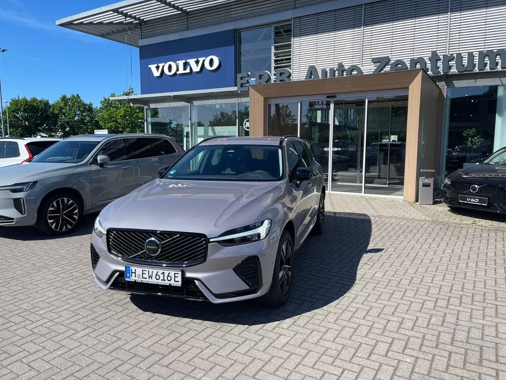 Volvo XC60 AWD T8 Recharge Plus Dark