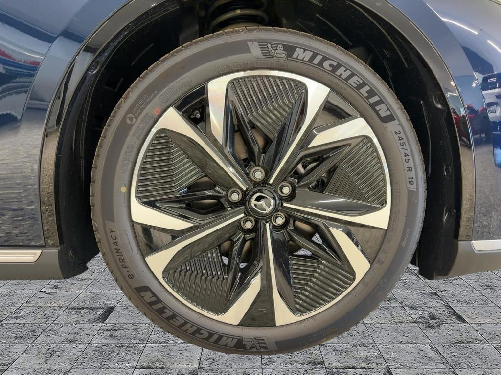 Mazda 6e