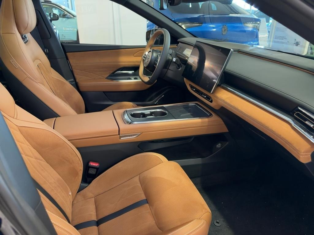 Mazda 6e