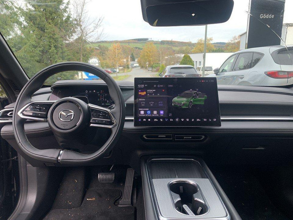 Mazda 6e