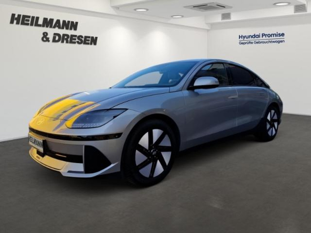 Hyundai IONIQ 6 UNIQ Vierwielaandrijving 4WD