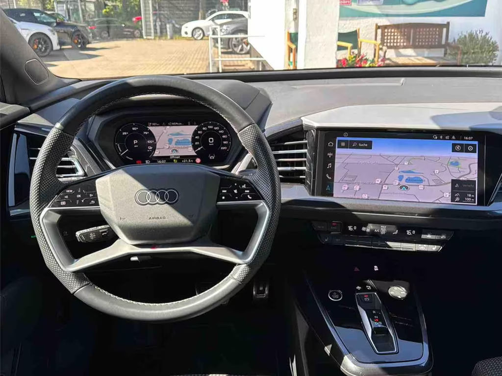 Audi Q4 e-tron