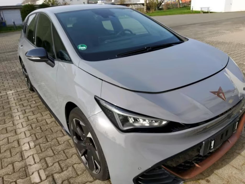 Cupra Born