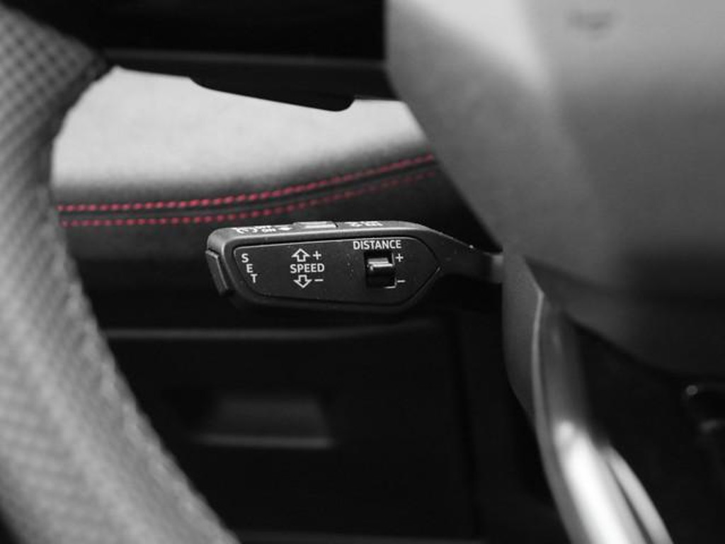 Audi S6 e-tron