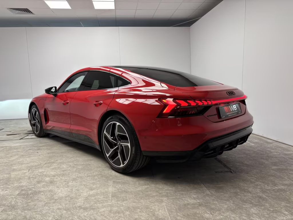 Audi e-tron GT