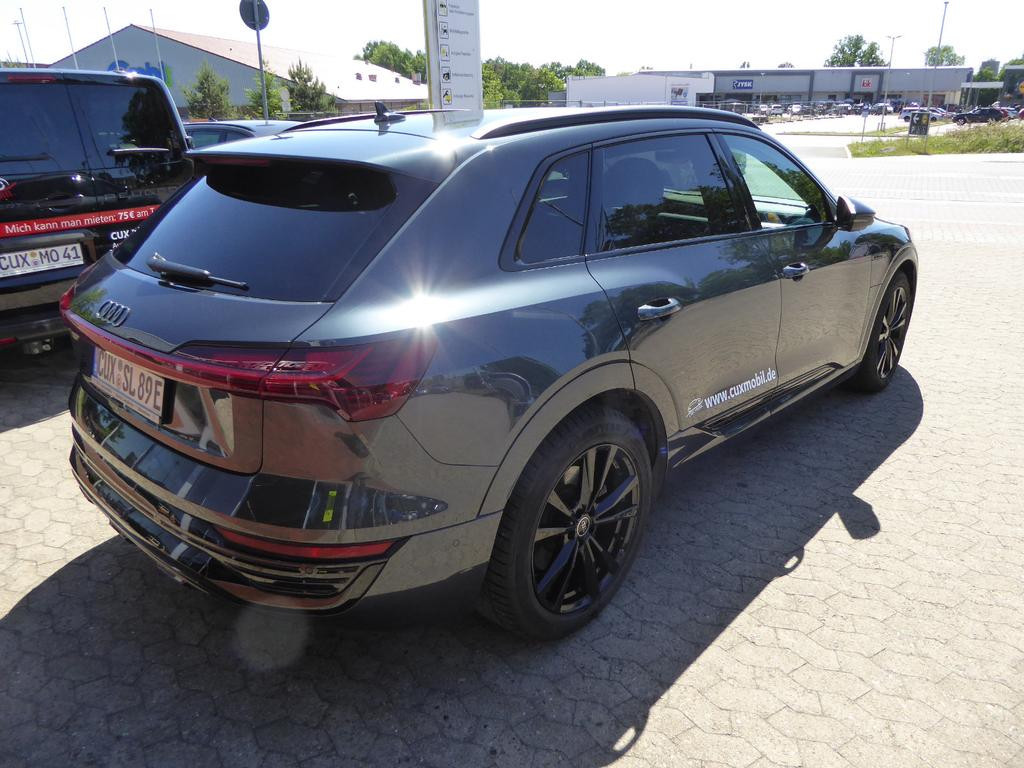 Audi Q8 e-tron