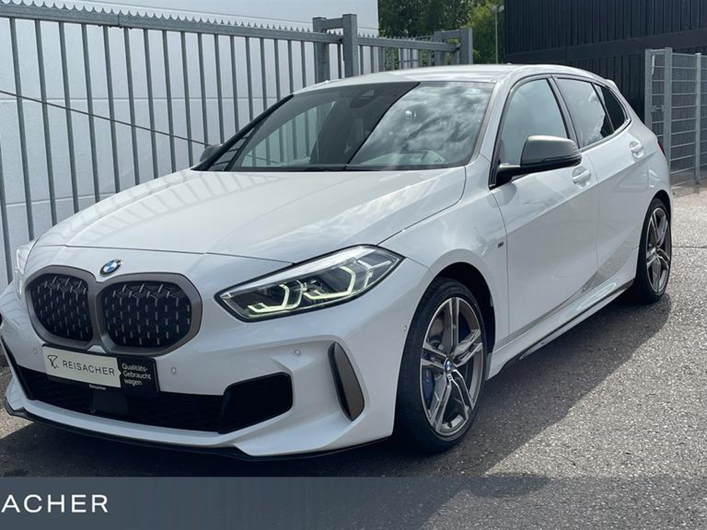 BMW 1 Serie 135 xDrive Sedan 135i