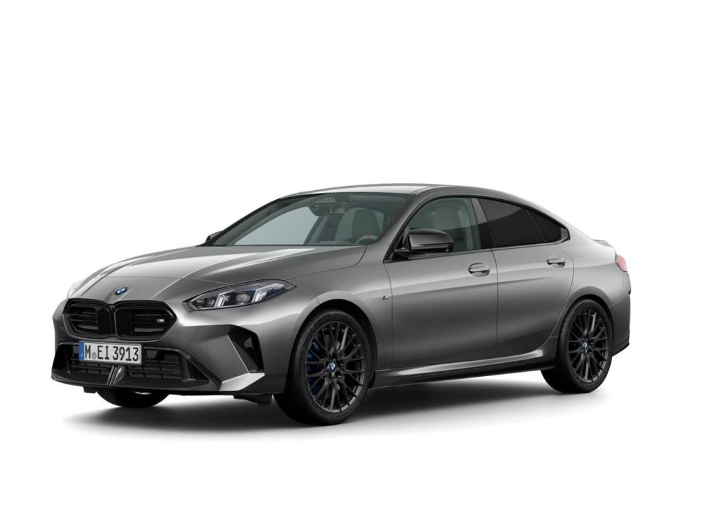 BMW M235