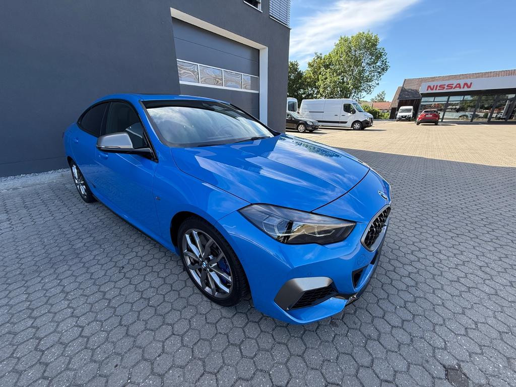 BMW M235