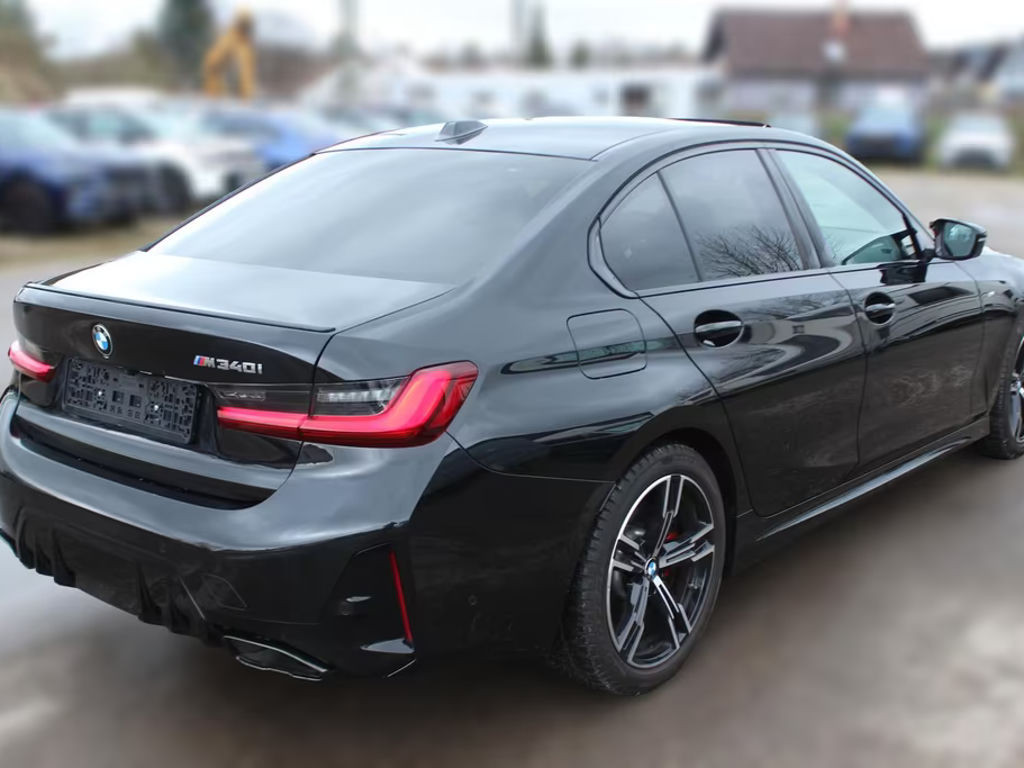 BMW M340