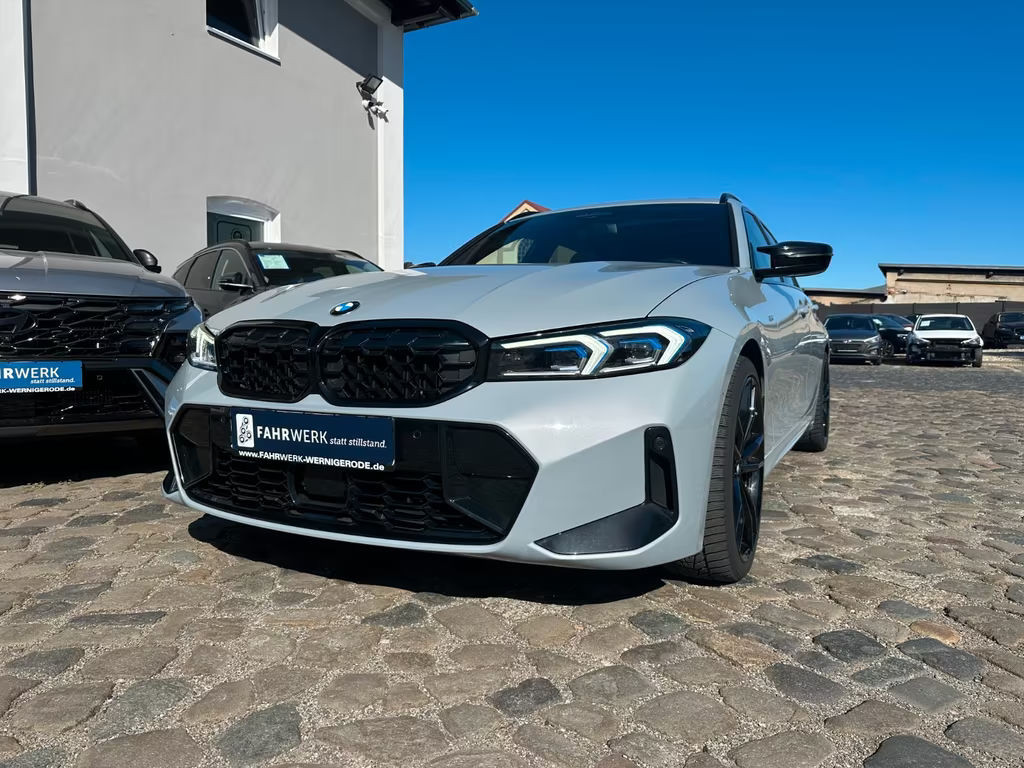 BMW M340 xDrive M340i