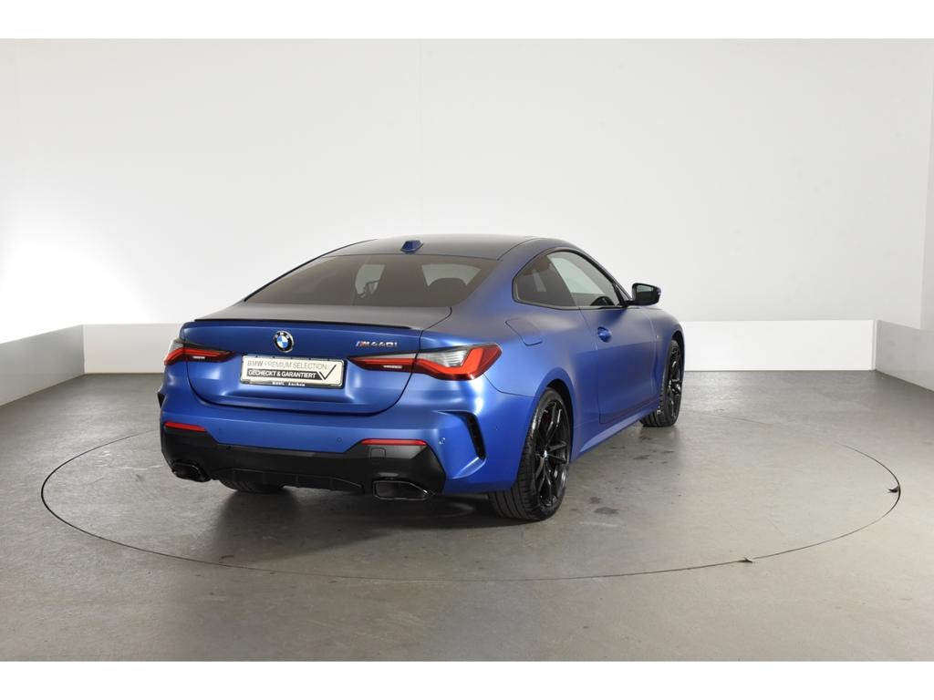 BMW M440
