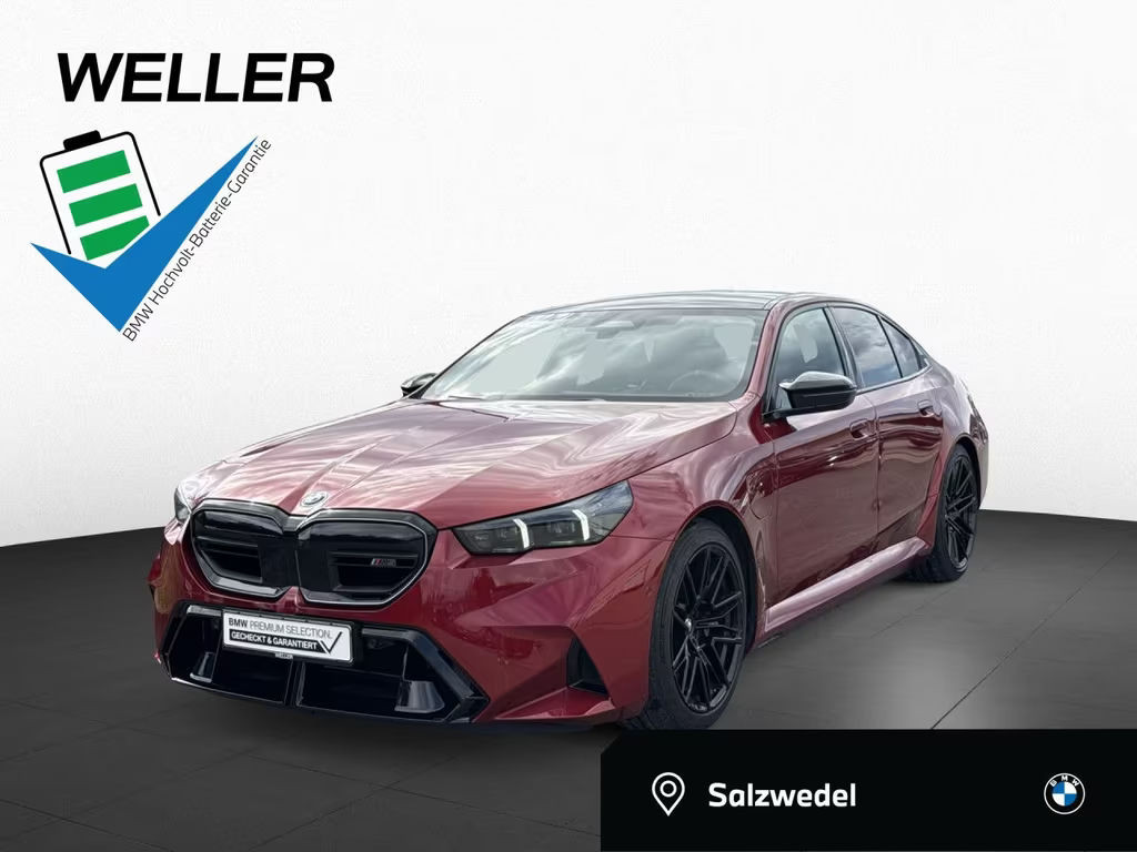 BMW M5 Sedan