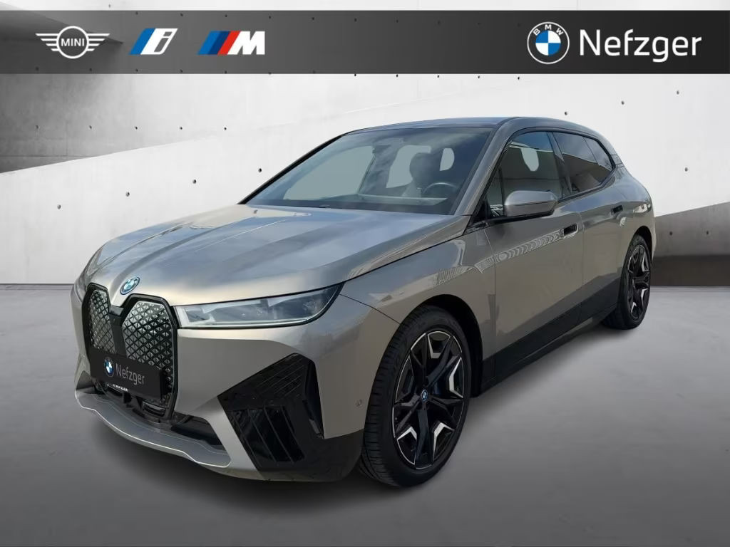 BMW iX xDrive50