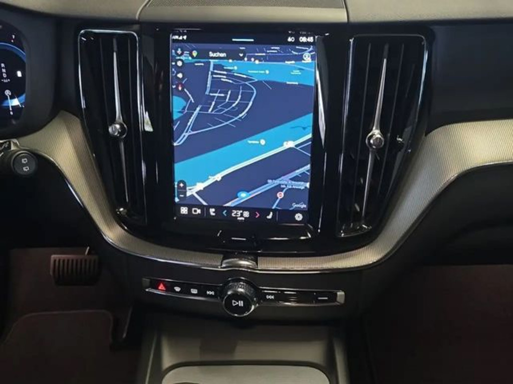 Volvo XC60 AWD Core