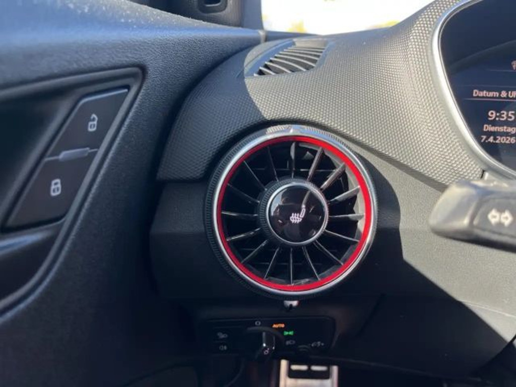 Audi TT RS