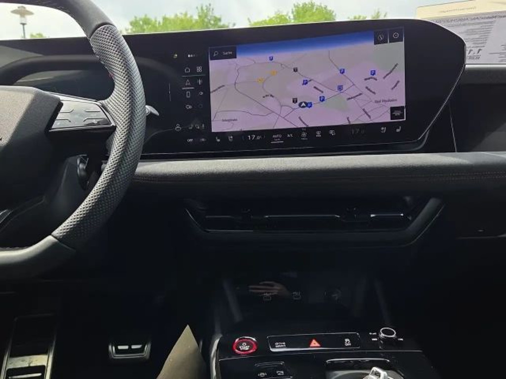 Audi S6 e-tron