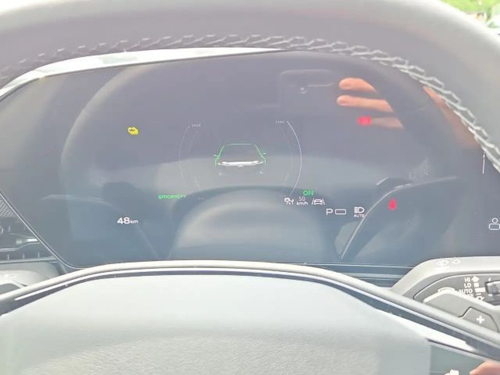 Audi S6 e-tron