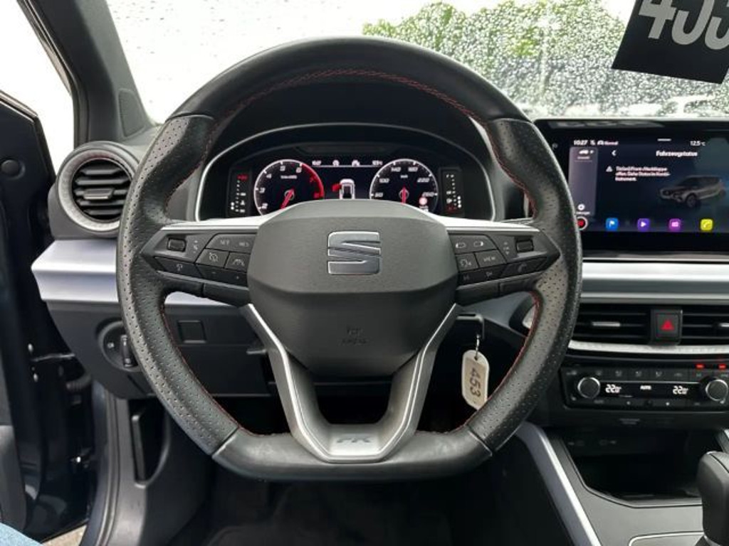 Seat Arona