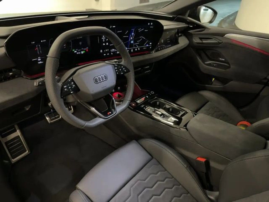 Audi A6 e-tron