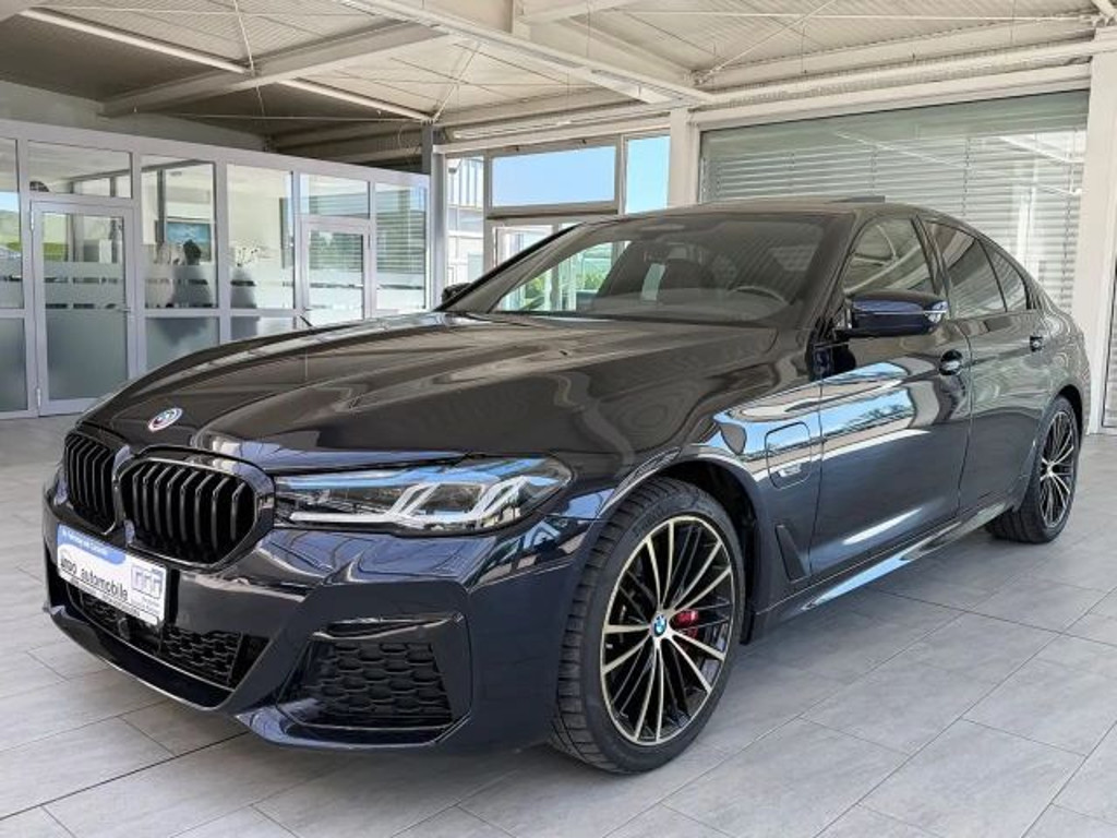 BMW 5 Serie 545 M-Sport xDrive Sedan 545e