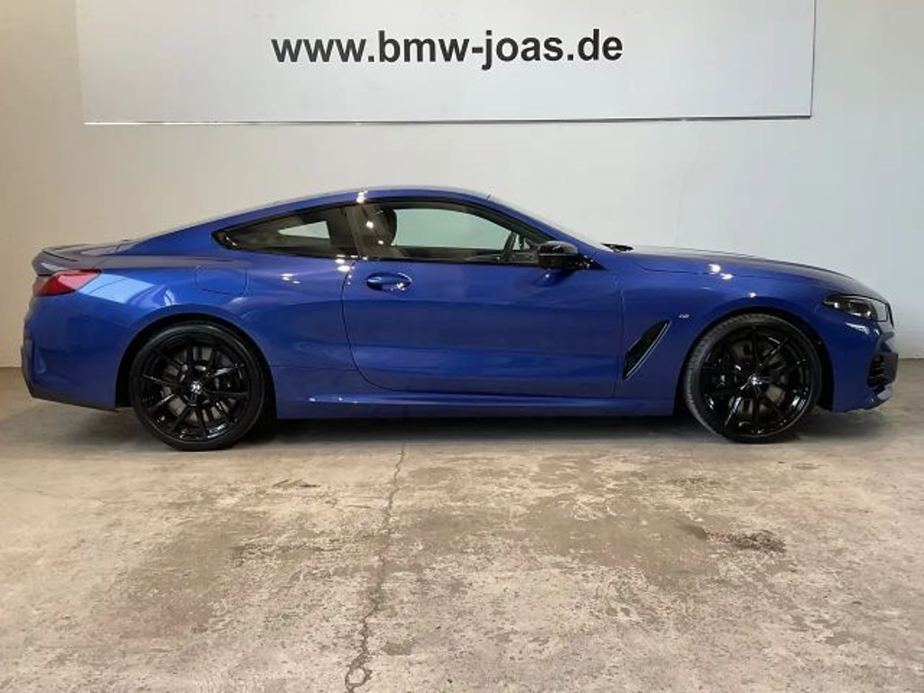 BMW M850
