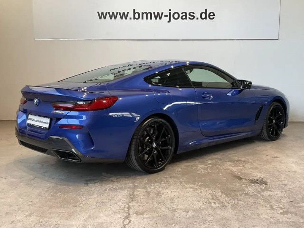 BMW M850