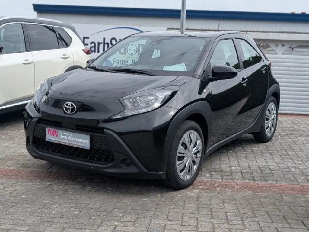 Toyota Aygo X Business Hatchback