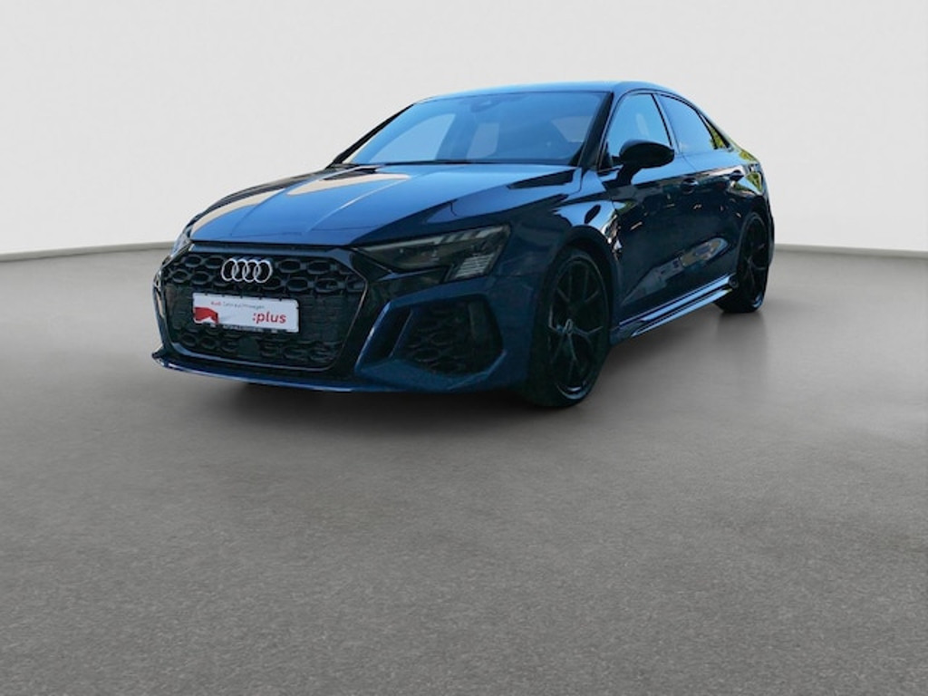 Audi RS3 Sedan Quattro S-Tronic