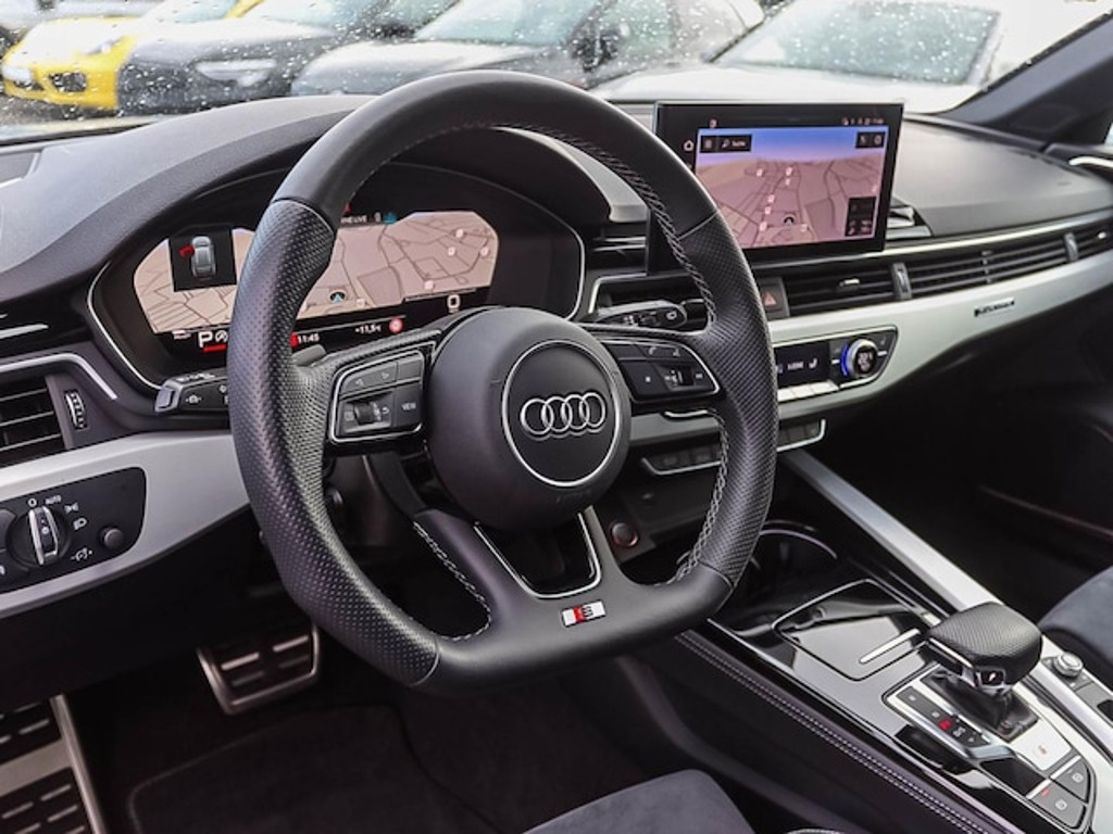 Audi S4