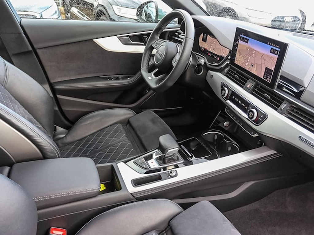 Audi S4