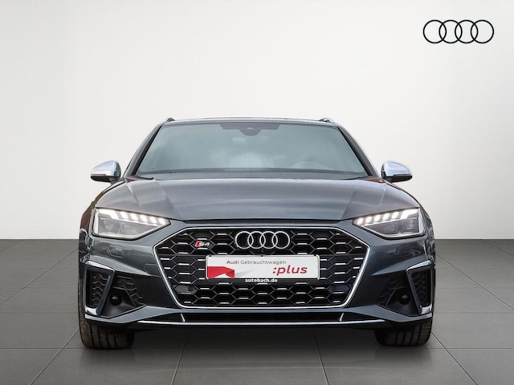 Audi S4