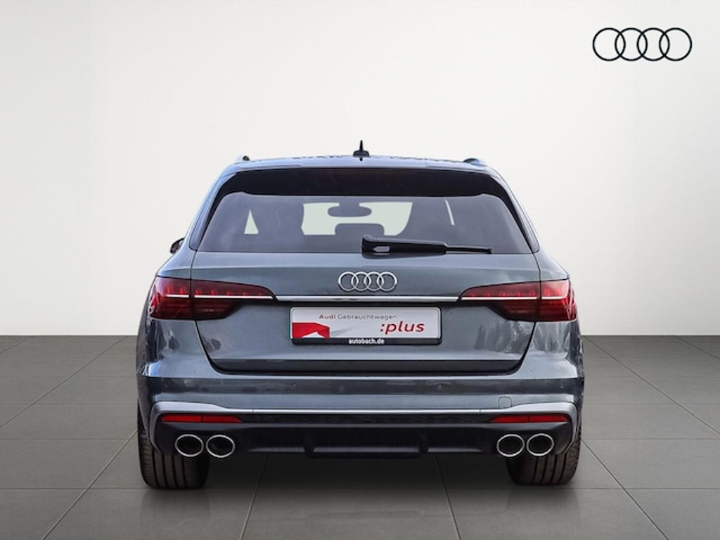Audi S4