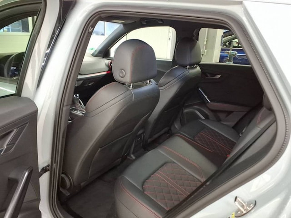 Audi SQ2