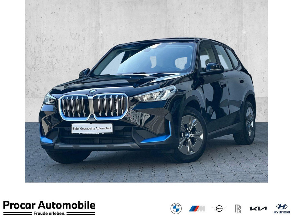 BMW iX1 xDrive30