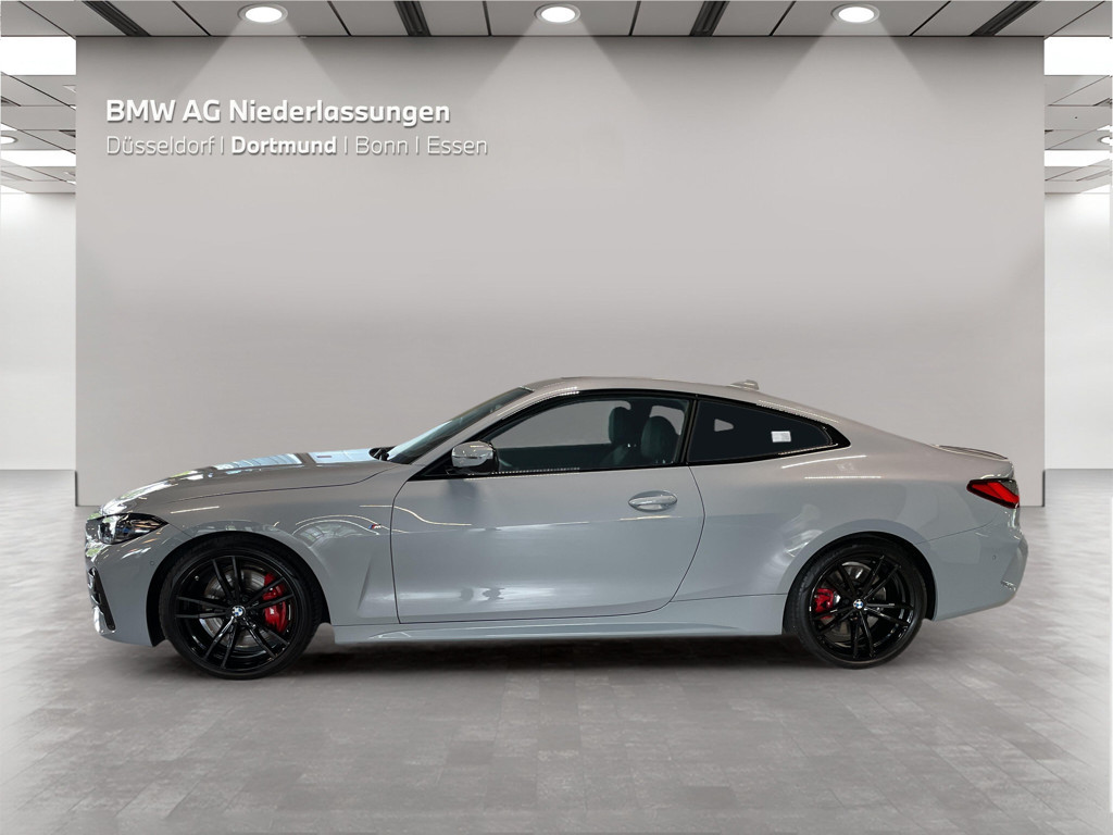 BMW M440