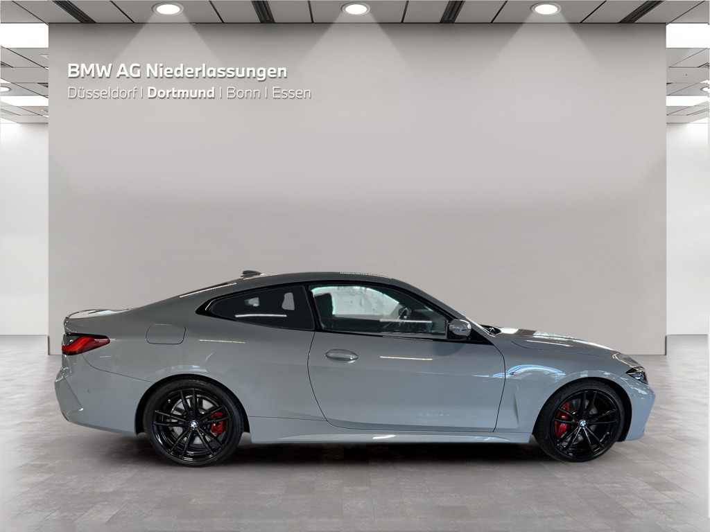 BMW M440