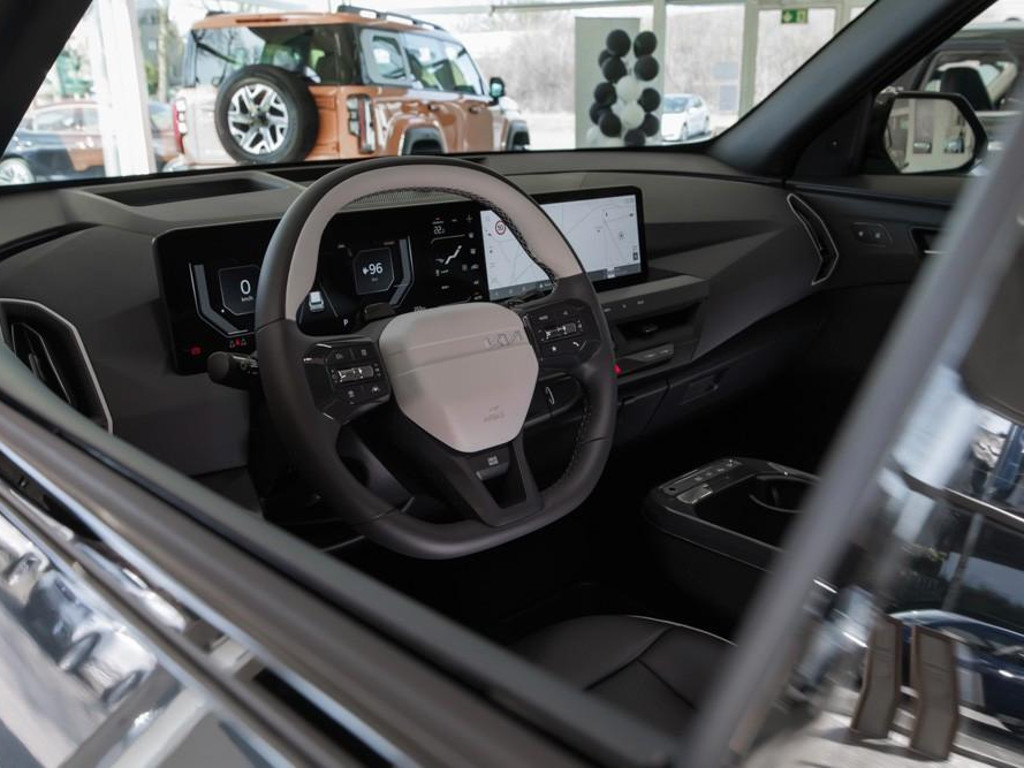 Kia EV5