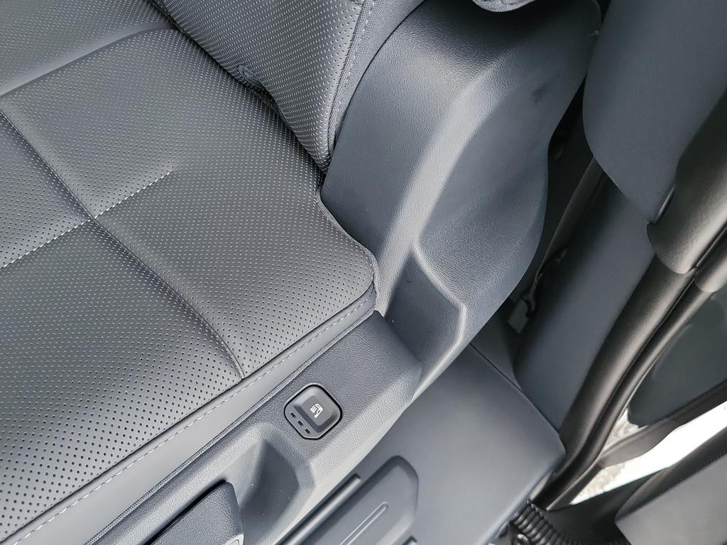 Kia PV5 Passenger