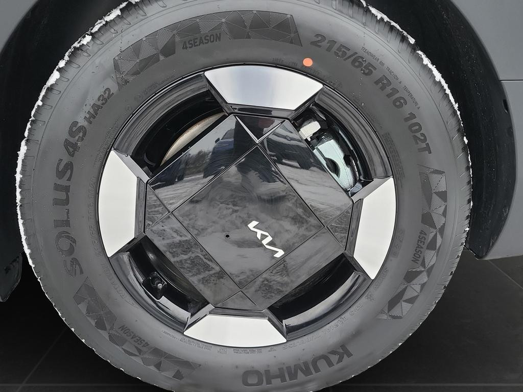 Kia PV5 Passenger