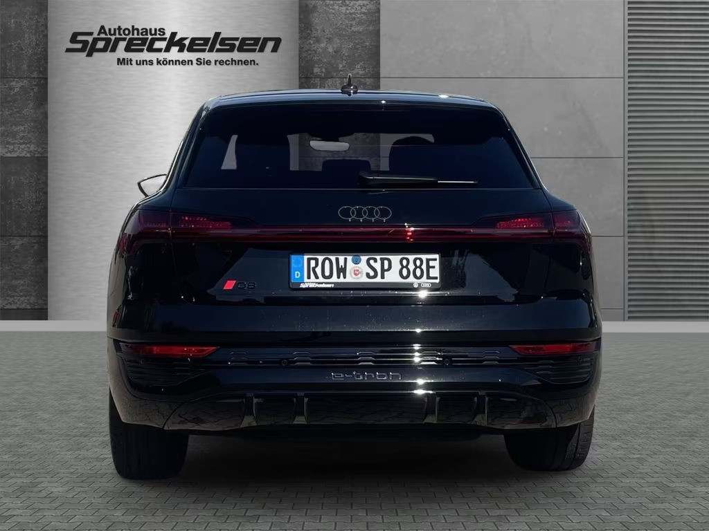 Audi Q8 e-tron