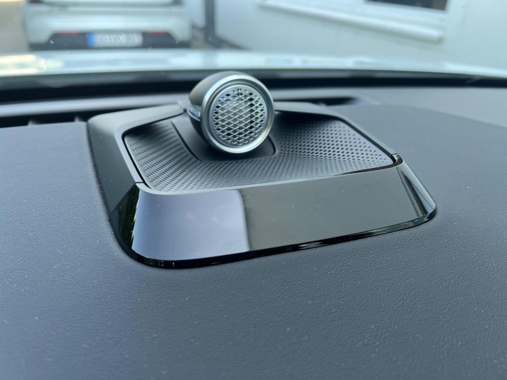 Volvo ES90