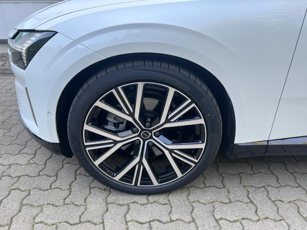 Volvo ES90
