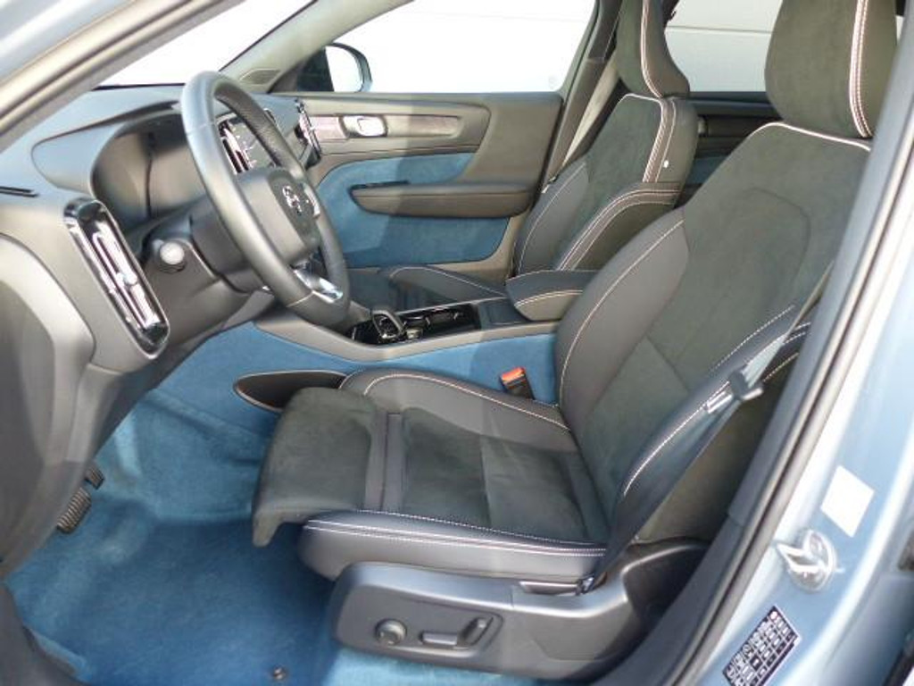 Volvo C40