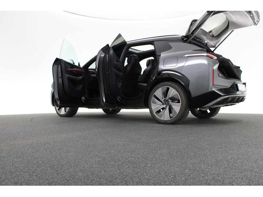 Lynk&Co 08