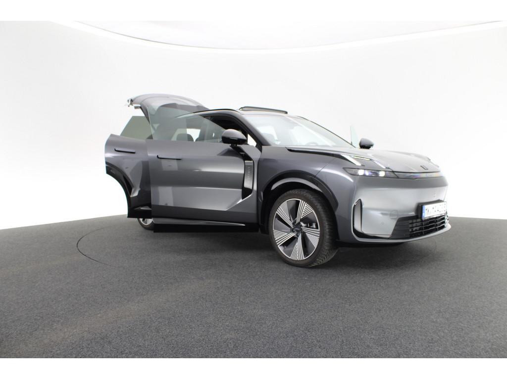 Lynk&Co 08