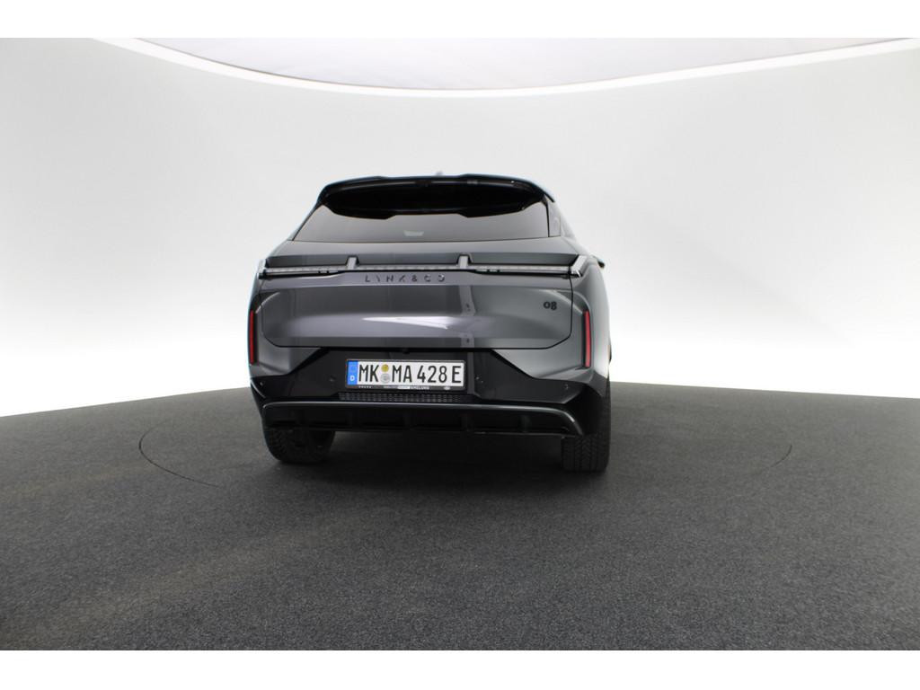 Lynk&Co 08