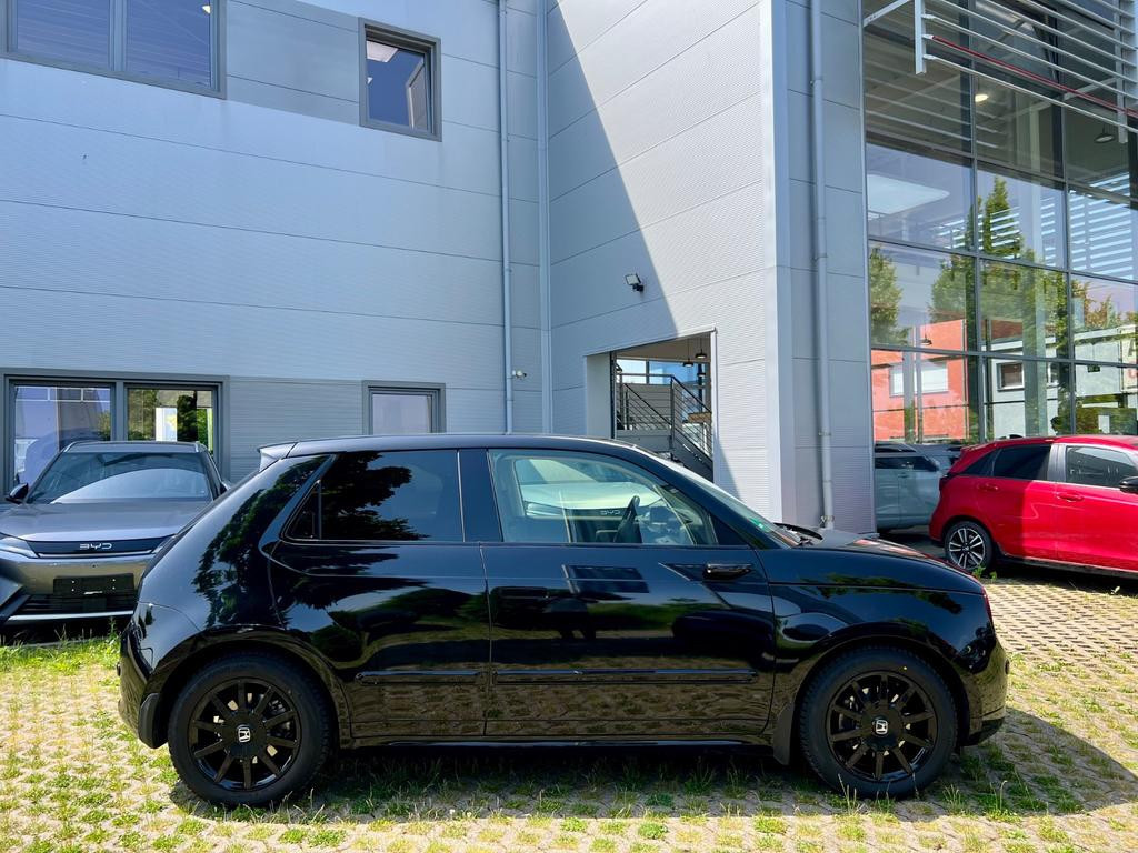 Honda e