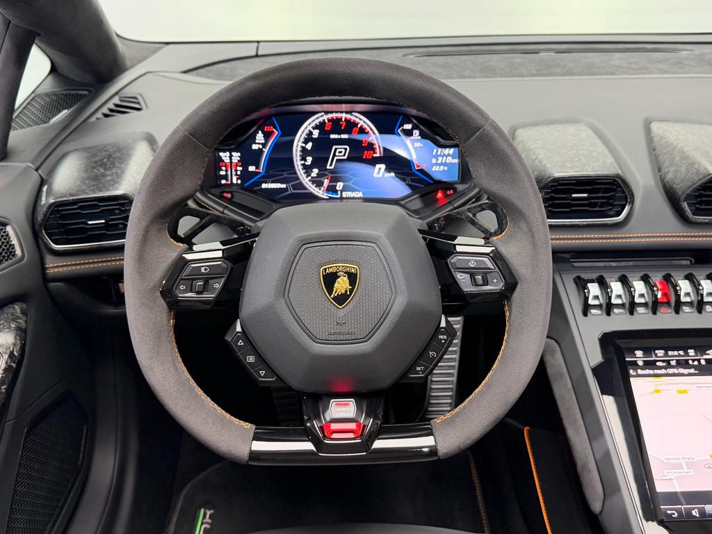Lamborghini Huracan